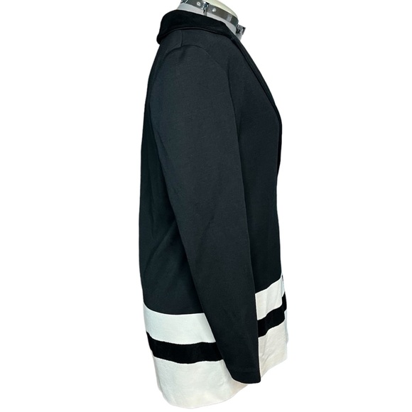 St John Knit One Button Topper Caviar & Cream Jacket Women’s Size 10 With Tags - Picture 3 of 12